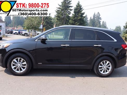 Used 2016 Kia Sorento AWD w/ LX Convenience Package image 5