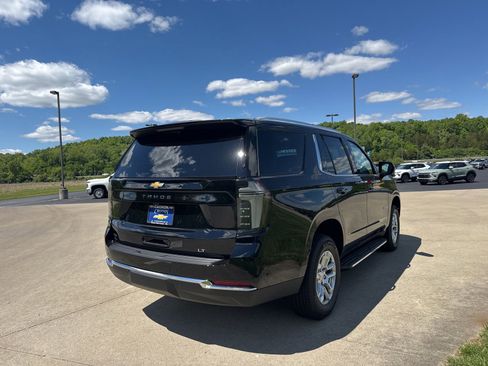 New 2026 Chevrolet Tahoe LT w/ Comfort Package AWD/4WD image 4