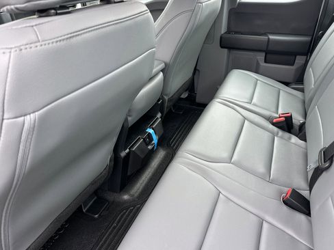 New 2026 Ford F250 XL w/ XL Chrome Package image 18