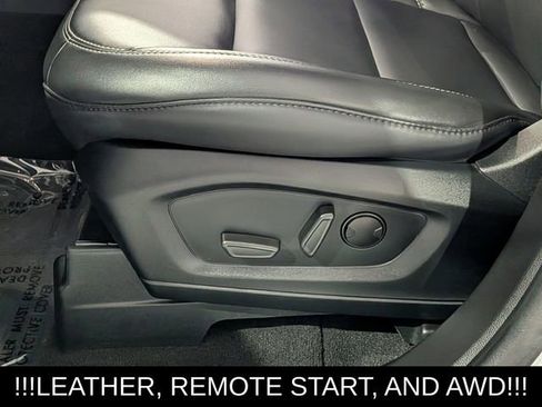 Used 2024 Ford Explorer XLT w/ Equipment Group 202A image 14