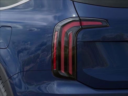 New 2025 Kia Telluride EX image 11