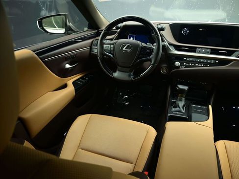 Used 2021 Lexus ES 350 w/ Premium Package image 17