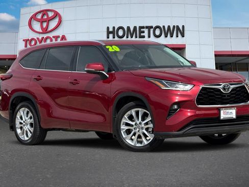 Used 2020 Toyota Highlander Limited AWD/4WD image 2