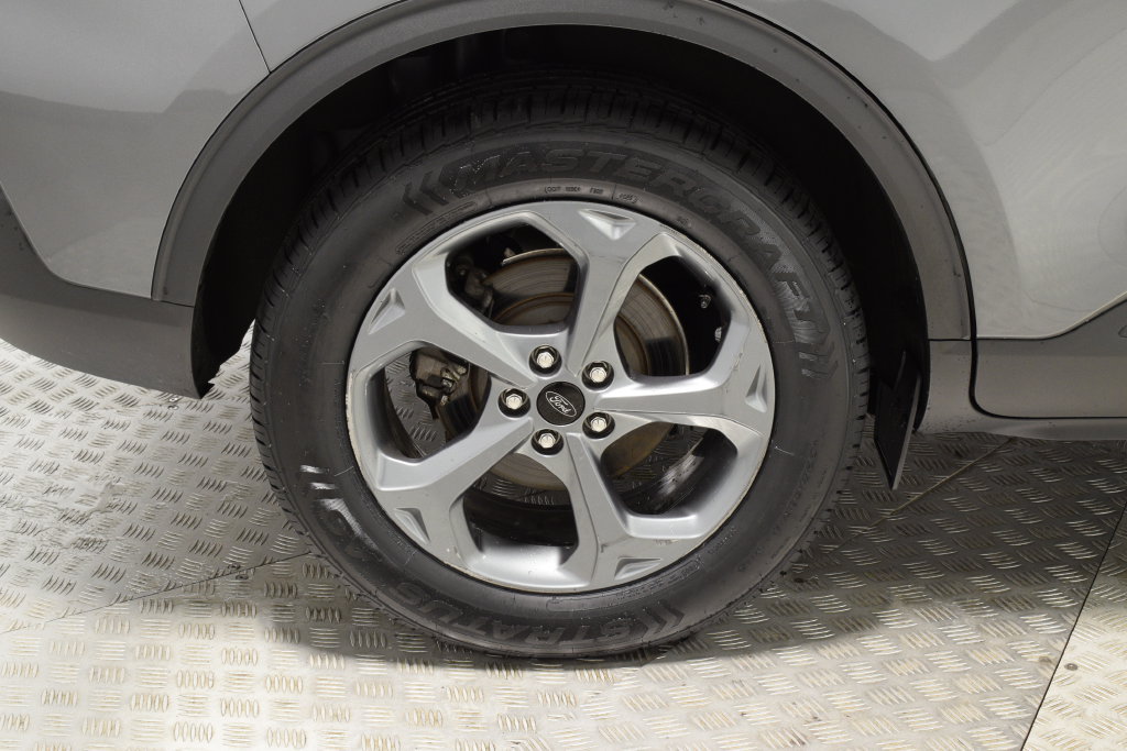 Used 2025 Ford Escape ST-Line Select AWD/4WD image 37