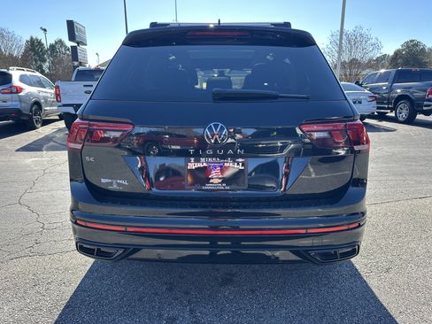 Used 2023 Volkswagen Tiguan SE R-Line image 7