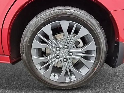 New 2026 Honda Odyssey Touring image 9