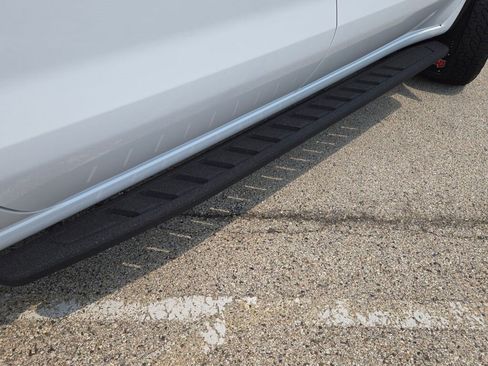 Used 2023 GMC Sierra 1500 AT4 w/ AT4 Premium Package image 12