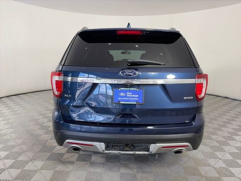 Used 2017 Ford Explorer XLT AWD/4WD image 6