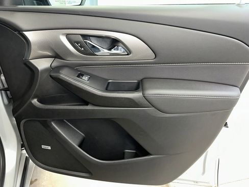 Certified 2022 Chevrolet Traverse Premier w/ LPO, Floor Liner Package image 35