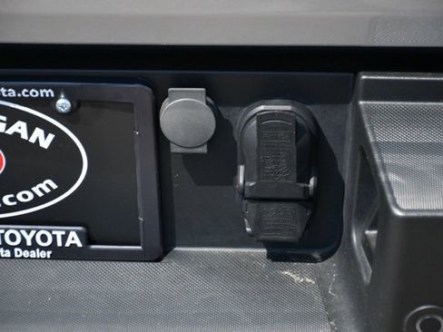 Used 2024 Ford F150 XLT w/ Mobile Office Package image 8