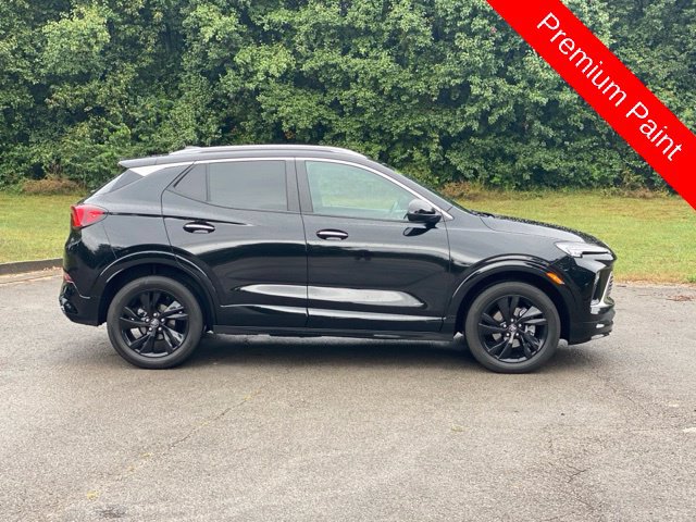 Used 2025 Buick Encore GX Sport Touring FWD image 8