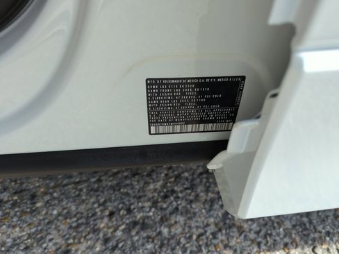 New 2026 Volkswagen Tiguan SE R-Line image 41