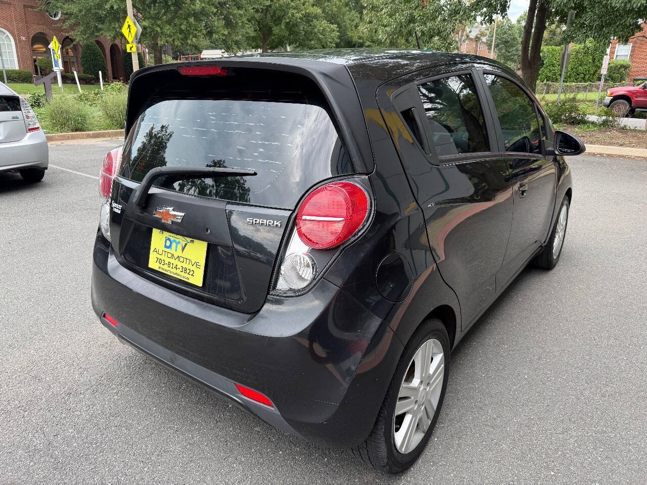 Used 2014 Chevrolet Spark LT FWD image 6