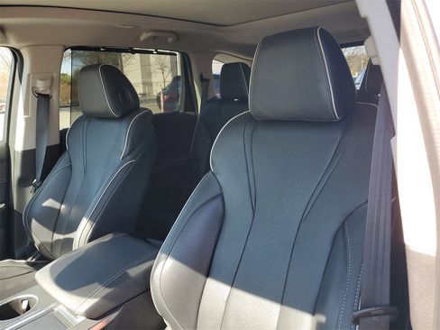 Certified 2023 Acura MDX SH-AWD w/ Advance Package image 21