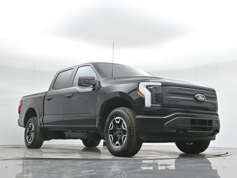 New 2024 Ford F150 Lightning Pro image 44