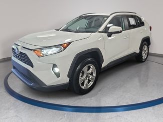 Used 2021 Toyota RAV4 XLE w/ Convenience Package FWD video 1