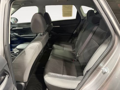 Used 2024 Kia Seltos LX AWD/4WD image 14