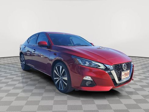 Used 2021 Nissan Altima 2.5 Platinum image 2