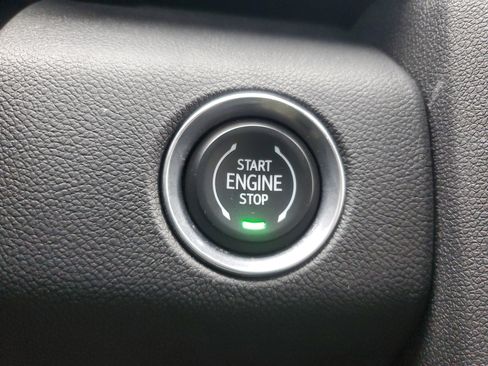 Used 2024 GMC Acadia AT4 image 29