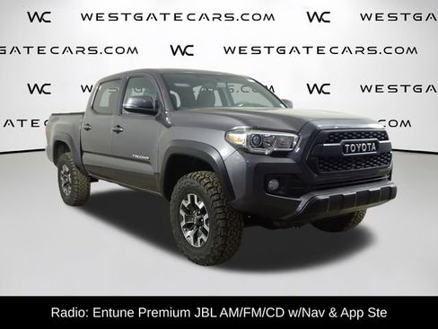 Used 2016 Toyota Tacoma TRD Sport image 2