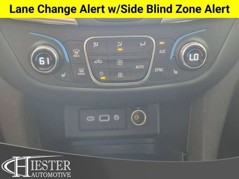 Certified 2020 Chevrolet Equinox LT FWD image 24