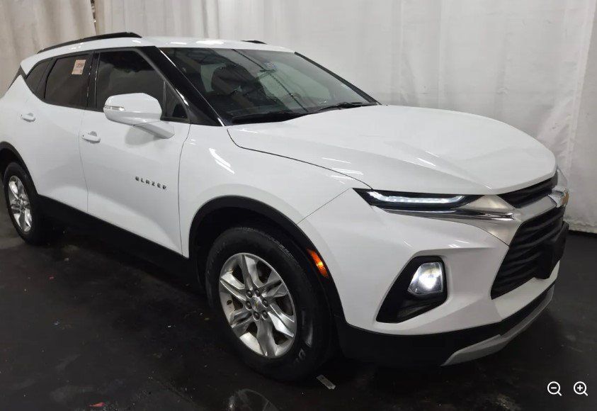 Used 2020 Chevrolet Blazer LT FWD image 5