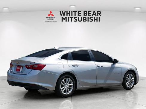 Used 2017 Chevrolet Malibu Hybrid FWD image 5
