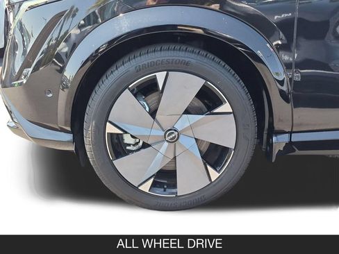 Used 2023 Nissan Ariya AWD/4WD image 11