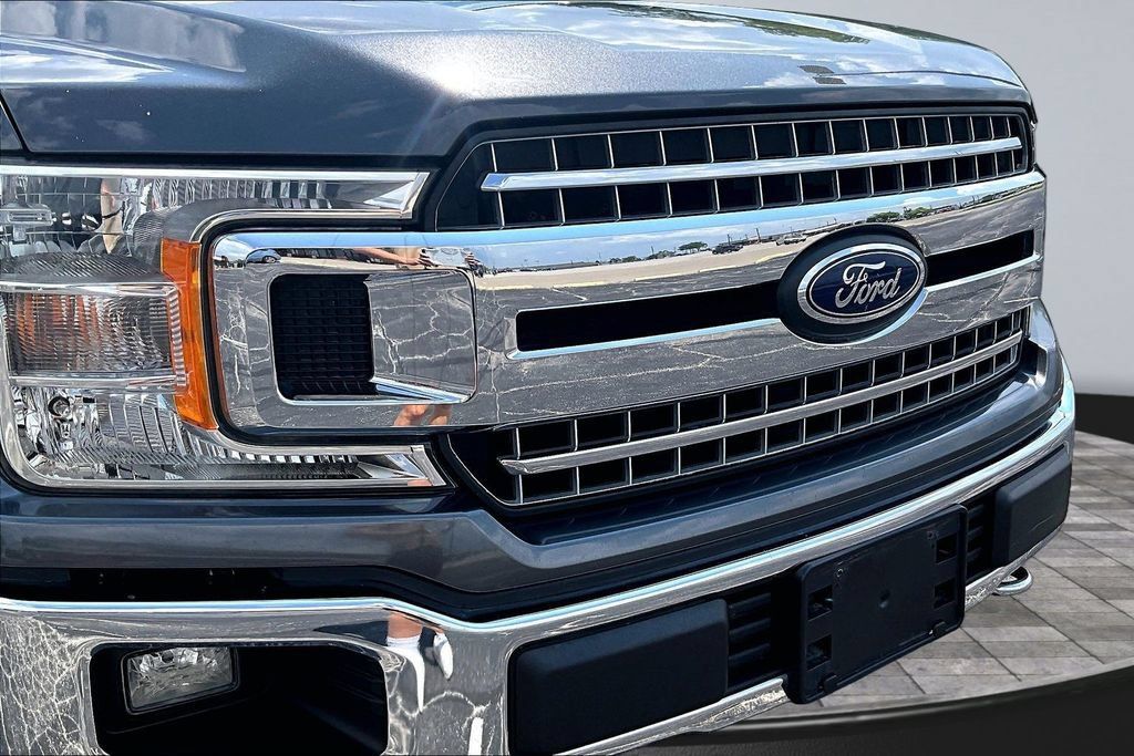 Used 2019 Ford F150 XLT w/ Equipment Group 302A Luxury AWD/4WD image 26