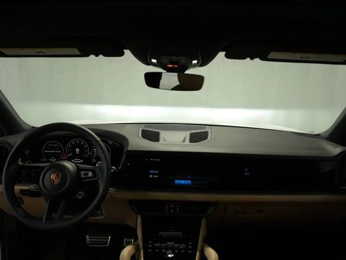 New 2026 Porsche Cayenne AWD/4WD image 16