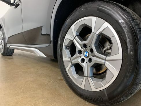 Used 2025 BMW X1 xDrive28i AWD/4WD image 15