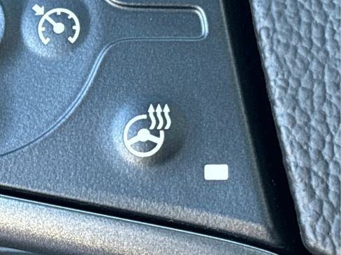 Used 2020 Chevrolet Tahoe LT w/ Luxury Package image 15