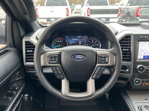 Used 2020 Ford Expedition XLT w/ Equipment Group 202A image 38