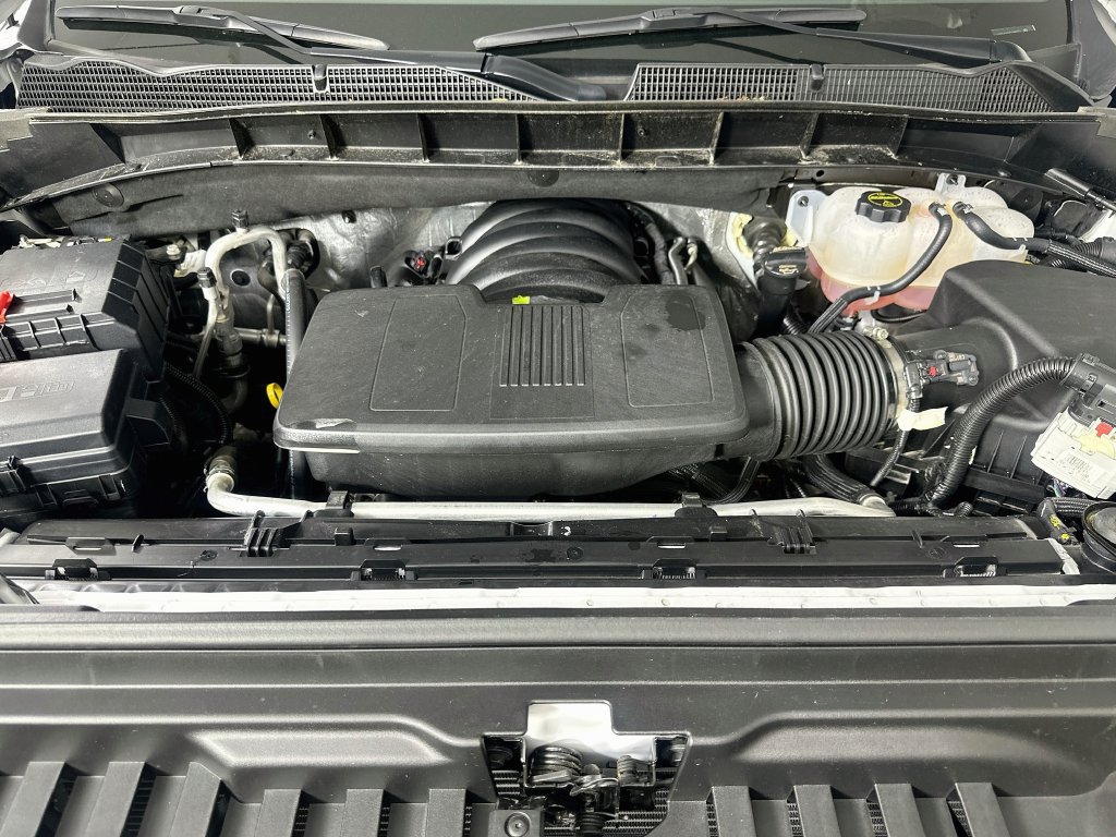 Used 2026 GMC Sierra 1500 SLT RWD image 10