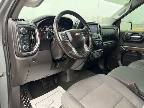 Used 2020 Chevrolet Silverado 1500 LT w/ All-Star Edition image 17