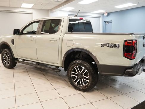 Used 2024 Ford Ranger Lariat w/ FX4 Off-Road Package AWD/4WD image 7