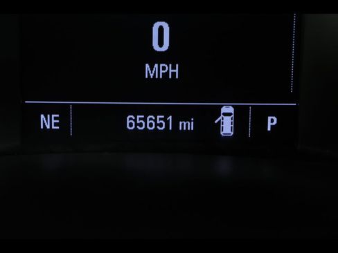 Used 2019 Chevrolet Equinox LS w/ LS Convenience Package AWD/4WD image 23