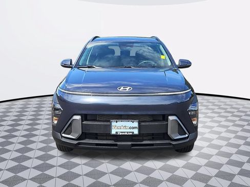 Certified 2025 Hyundai Kona SEL AWD/4WD image 9