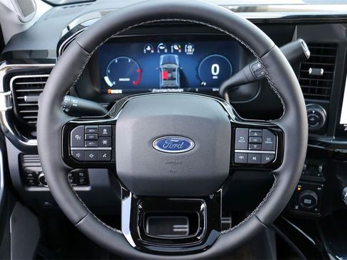 New 2026 Ford F250 Lariat w/ Black Appearance Package image 27