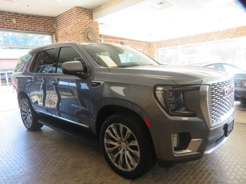 Used 2021 GMC Yukon Denali AWD/4WD image 75