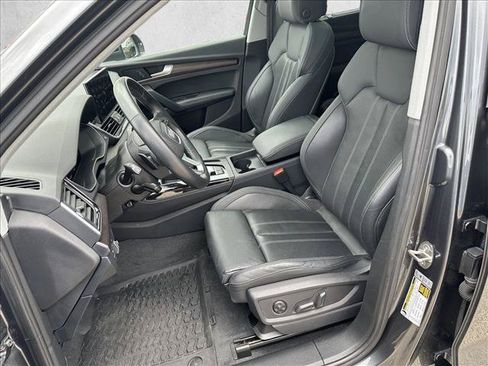 Used 2023 Audi Q5 2.0T Premium Plus AWD/4WD image 12