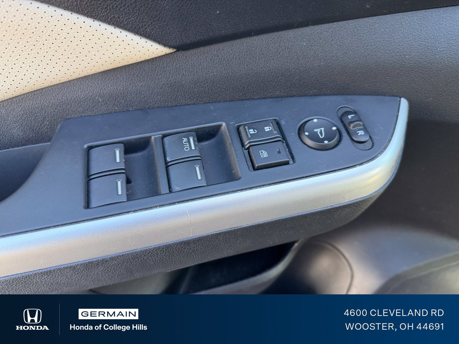 Used 2015 Honda CR-V EX-L image 16