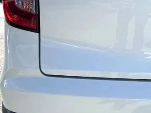 Used 2019 Honda Pilot Touring image 12