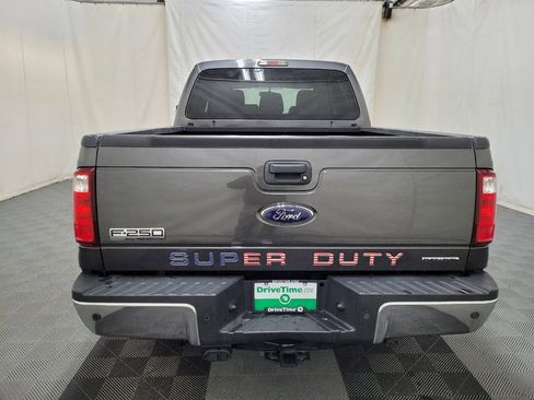 Used 2016 Ford F250 XLT w/ XLT Value Package image 6