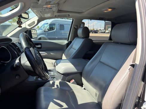 Used 2020 Toyota Sequoia Limited AWD/4WD image 7
