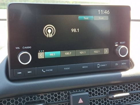 Used 2025 Honda HR-V Sport image 16