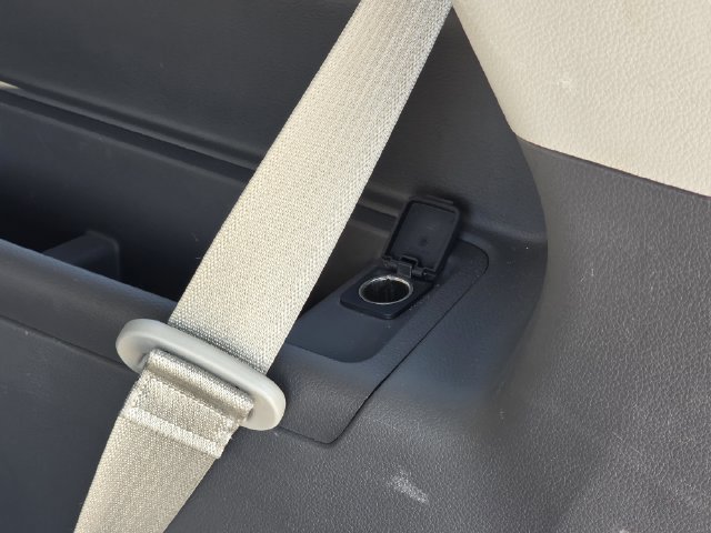 Used 2018 Ford Expedition Limited w/ Equipment Group 301A RWD image 37