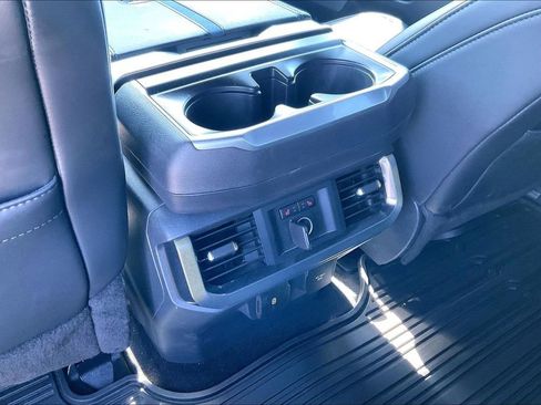 Used 2025 Ford F150 Platinum w/ FX4 Off-Road Package image 31