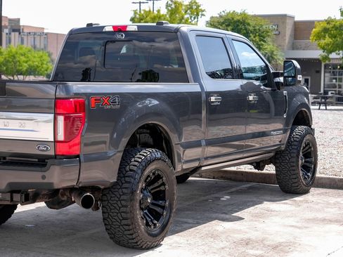 Used 2020 Ford F250 Platinum image 12