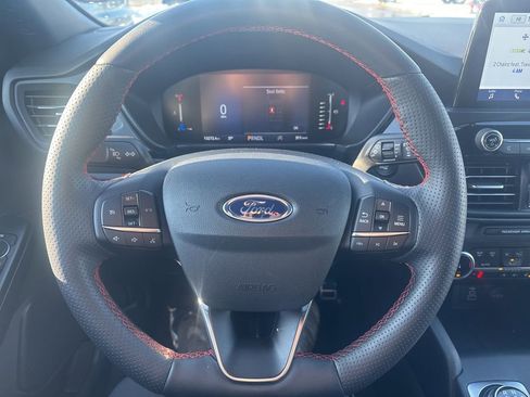 Used 2024 Ford Escape ST-Line image 20